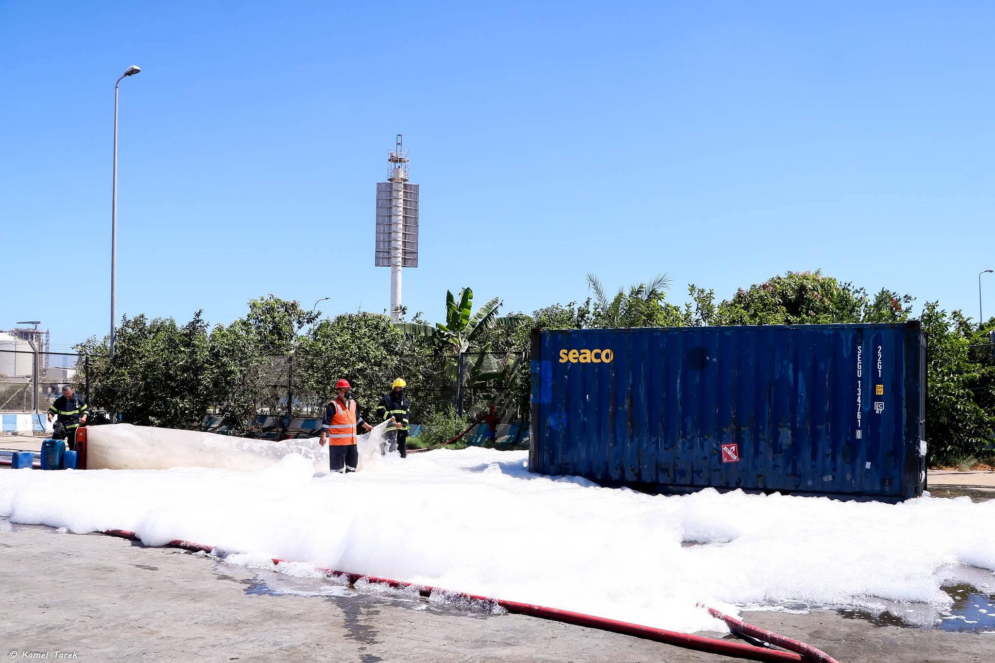 قطاع النقل البحري واللوجستيات يتابع خطط الطوارئ والسلامة البيئية بهيئة ميناء دمياط