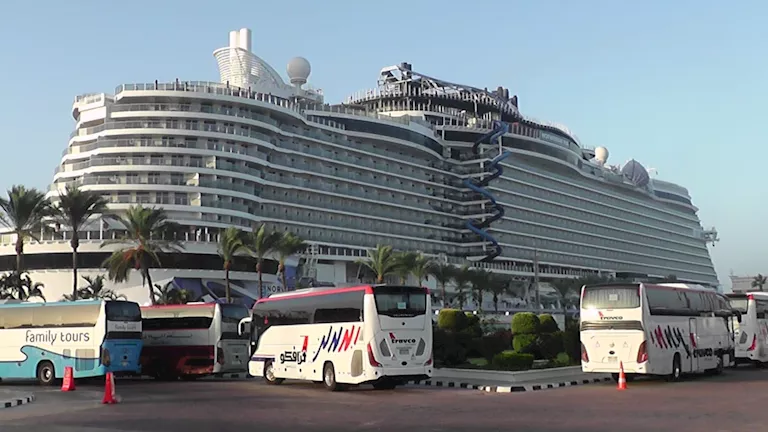 Alex port receives three tourist vessels on board of which 8 thousand tourists