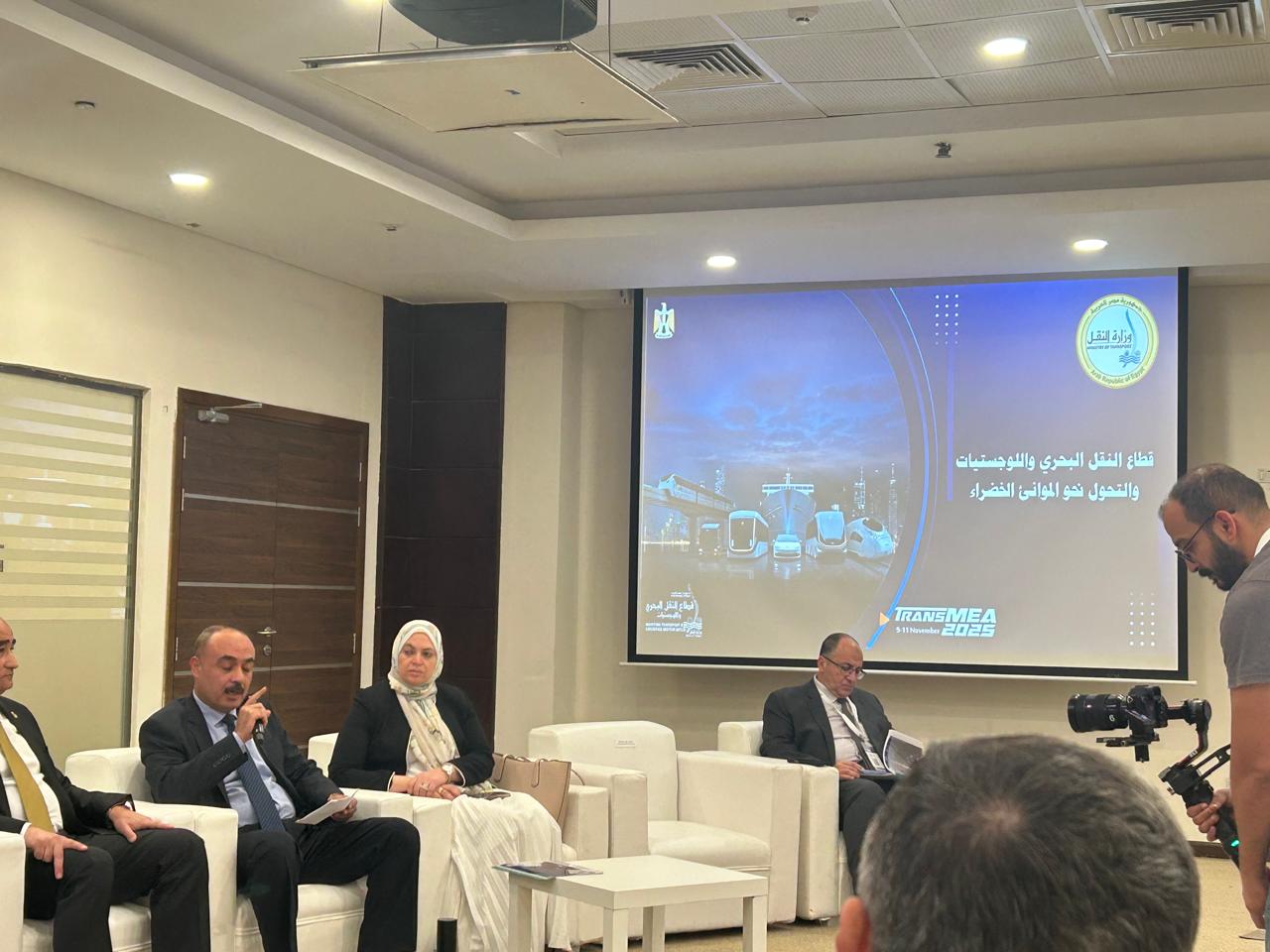 النقل البحري الأخضر المستدام