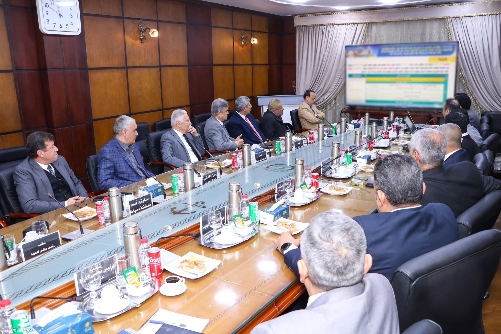 رئيس قطاع النقل البحري واللوجستيات يتفقد المشروعات القومية بميناء دمياط