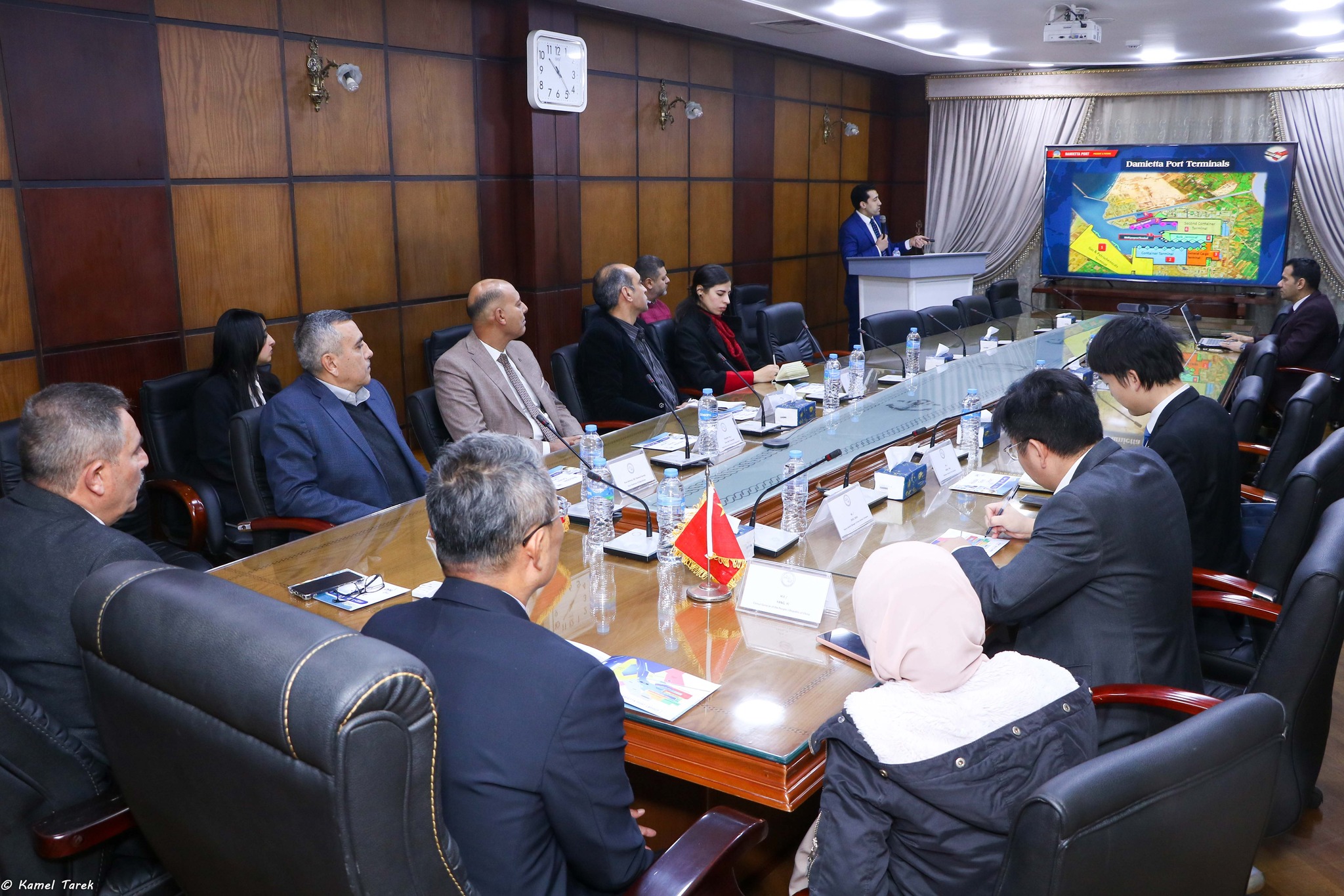 A Chinese delegation in a visit to maritime Damietta port to enhance bilateral cooperation
