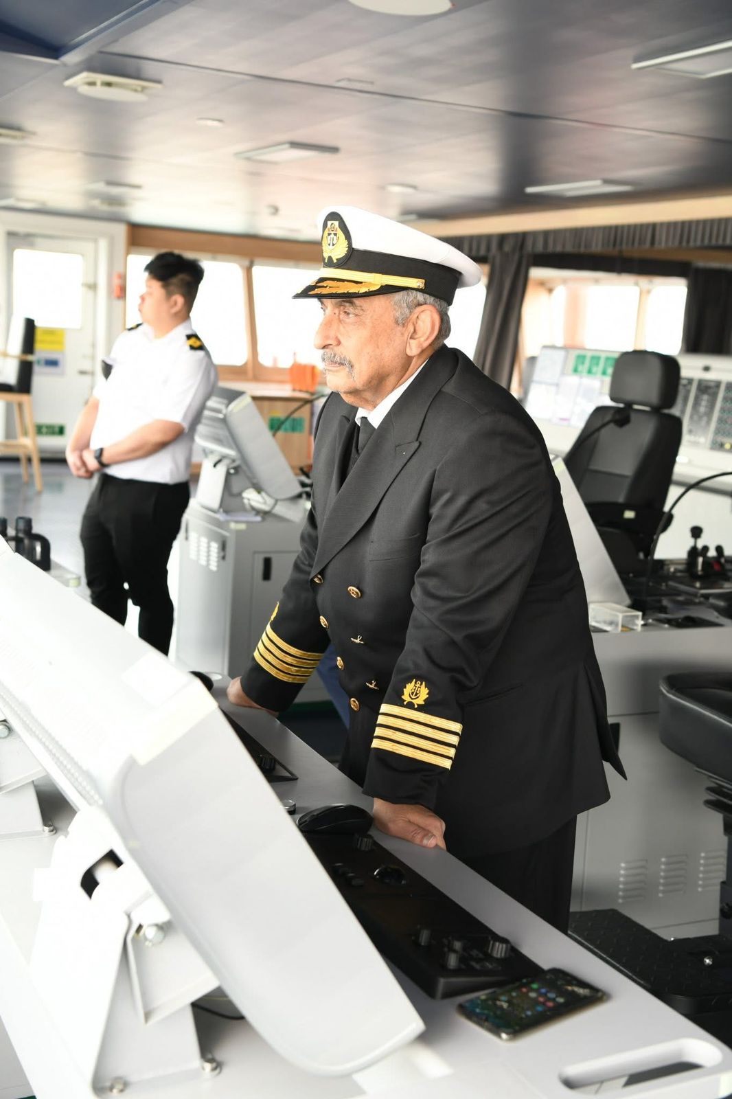 الفريق أسامة ربيع:”عودة أكبر وأحدث سفن الحاويات في العالم يعكس الثقة في جاهزية ومكانة القناة”