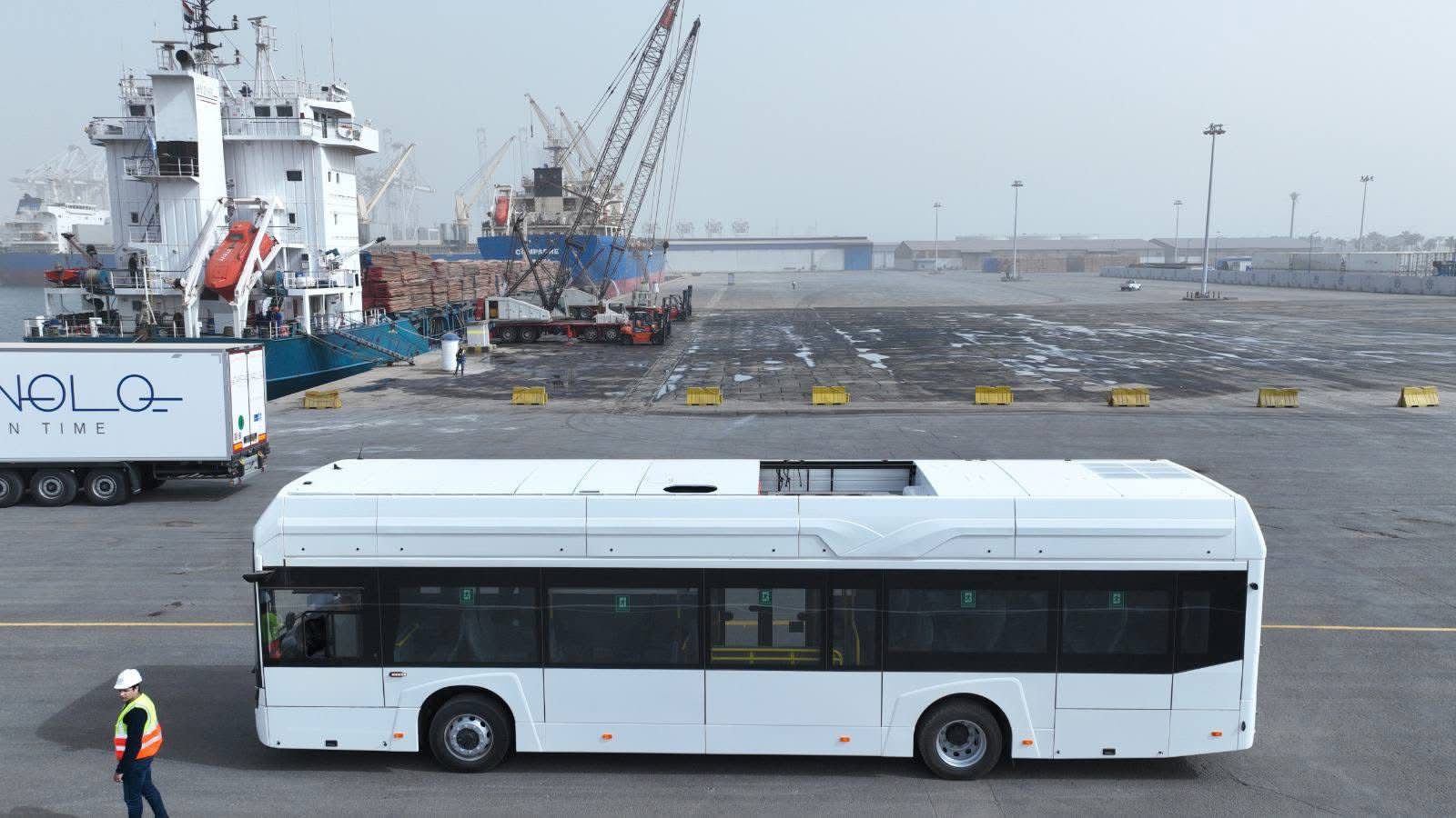 كامل الوزير يشهد انطلاق التشغيل التجريبي التجاري لمحطة «تحيا مصر 1» بـميناء دمياط